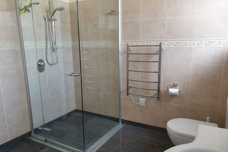 Photo of property in 333 The Parade, Island Bay, Wellington, 6023