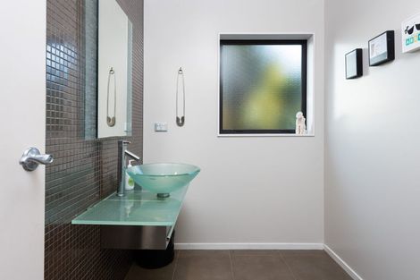 Photo of property in 35a Kowhai Road, Mairangi Bay, Auckland, 0630