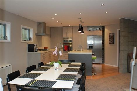 Photo of property in 3 Cresswell Place, Johnsonville, Wellington, 6037