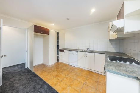 Photo of property in 48 Naylors Drive, Mangere, Auckland, 2022
