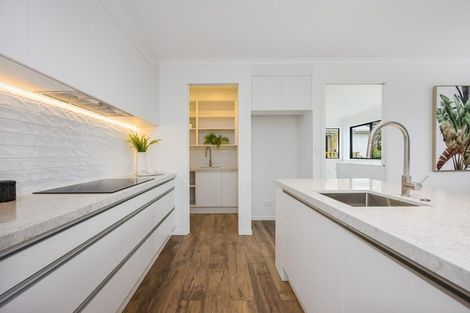 Photo of property in 12a Walbrook Road, Manly, Whangaparaoa, 0930