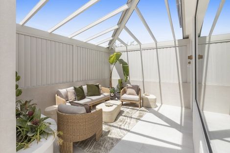 Photo of property in 93 Carlton Mill Road, Merivale, Christchurch, 8014