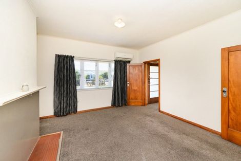 Photo of property in 248 College Street, West End, Palmerston North, 4412