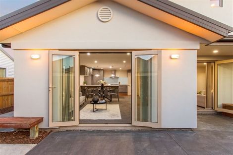 Photo of property in 18 Scarlet Lane, Redwood, Christchurch, 8051