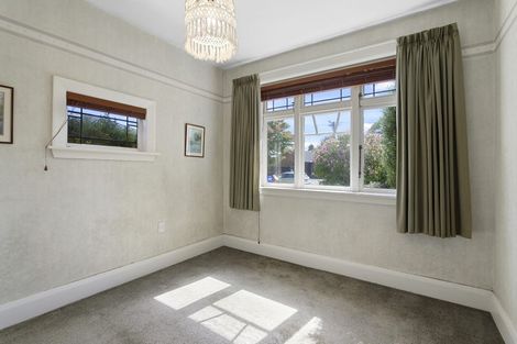 Photo of property in 11 Alpha Avenue, Strowan, Christchurch, 8052