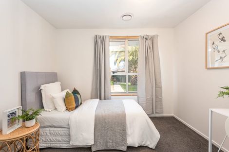 Photo of property in 27 Resolution Place, Bryndwr, Christchurch, 8053