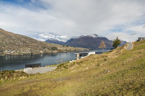 Photo of property in 2 Lynch Lane, Queenstown Hill, 9300