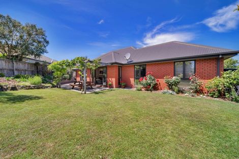 Photo of property in 2 Timbers Lane, Parklands, Christchurch, 8083