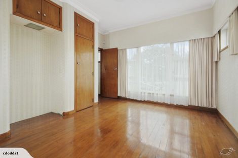 Photo of property in 19 Spring Street, Papatoetoe, Auckland, 2025