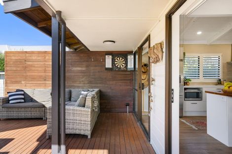 Photo of property in 202 Beverley Terrace, Whangamata, 3620