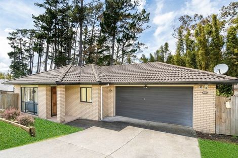 Photo of property in 37 Westglen Place, Ranui, Auckland, 0612