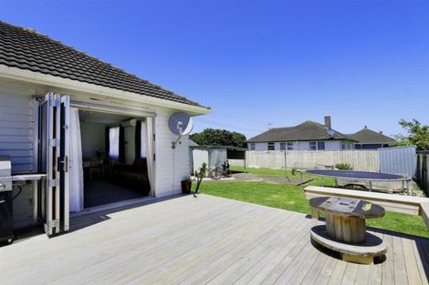 Photo of property in 52 Ihaia Road, Opunake, 4616