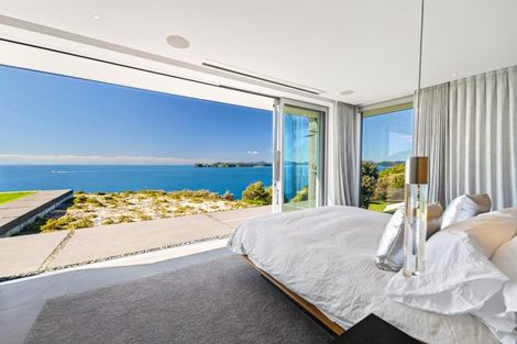 Photo of property in 136 Pukematu Lane, Russell, 0202