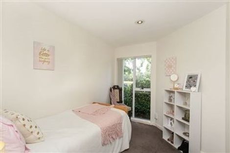 Photo of property in 113 Gardiners Road, Harewood, Christchurch, 8051