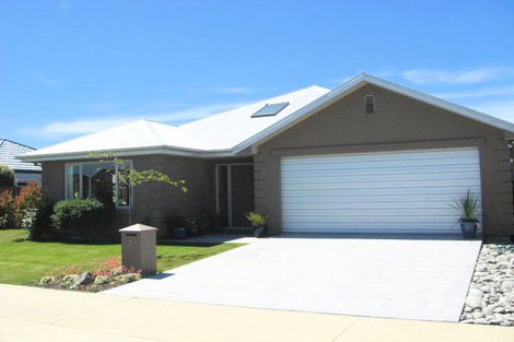 Photo of property in 3 Saracen Avenue, Northwood, Christchurch, 8051