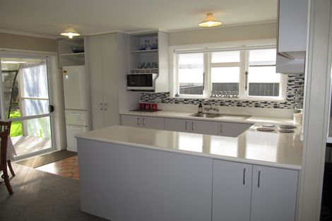 Photo of property in 15 Birdwood Street, Featherston, 5710