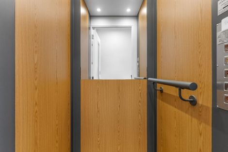 Photo of property in 7/16 Williamson Avenue, Belmont, Auckland, 0622