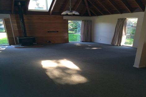 Photo of property in 72 Ridge Road, Howick, Auckland, 2014