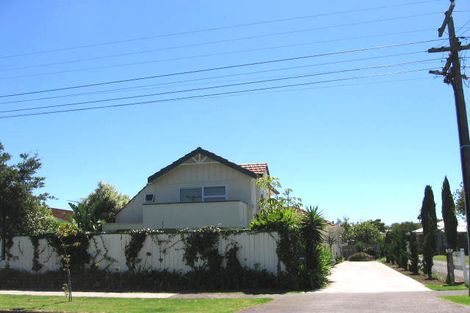 Photo of property in 35 Alma Road, Milford, Auckland, 0620