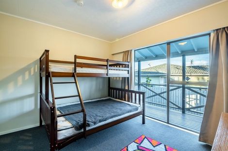 Photo of property in 62 Finlayson Avenue, Clendon Park, Auckland, 2103