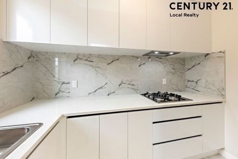 Photo of property in 1 Huahua Crescent, Papakura, 2110