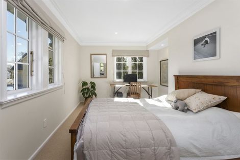 Photo of property in 2 Helmores Lane, Merivale, Christchurch, 8014