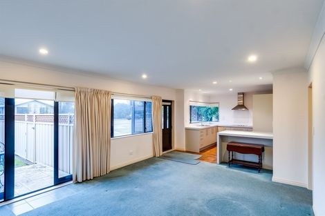 Photo of property in 142a Gloucester Street, Taradale, Napier, 4112
