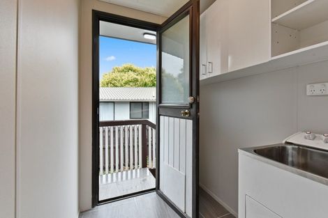 Photo of property in 31c Nearco Street, Randwick Park, Auckland, 2105