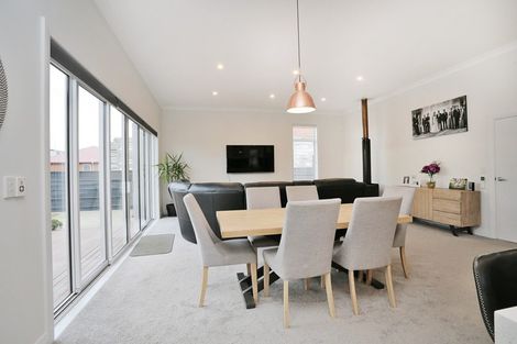 Photo of property in 14 Lowe Street, Avenal, Invercargill, 9810