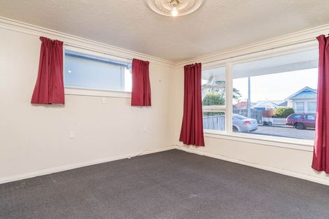 Photo of property in 68 Loyalty Street, Forbury, Dunedin, 9012