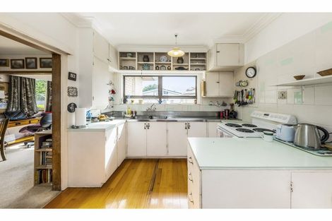 Photo of property in 135 Old Wairoa Road, Papakura, 2110