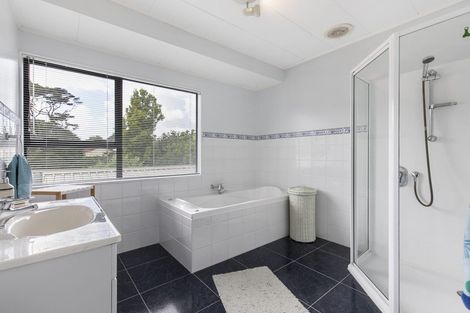 Photo of property in 23 Shadon Place, Stanmore Bay, Whangaparaoa, 0932