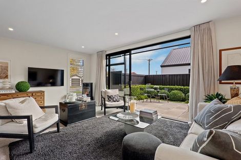 Photo of property in 2 Bretts Road, St Albans, Christchurch, 8052