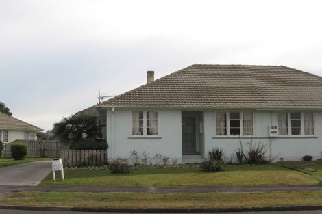 Photo of property in 21 Sare Crescent, Fairfield, Hamilton, 3214