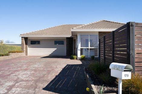 Photo of property in 179 Victoria Street, Cambridge, 3434