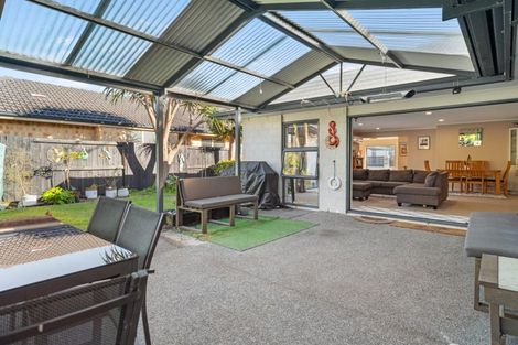 Photo of property in 42 Palazzo Drive, Papamoa Beach, Papamoa, 3118