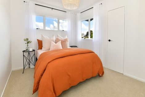 Photo of property in 7 Doment Crescent, Orewa, 0931