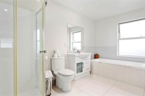 Photo of property in 229 Porchester Road, Takanini, 2112