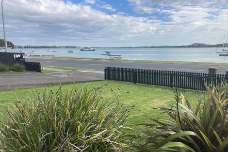 Photo of property in 2/12 The Parade, Bucklands Beach, Auckland, 2012