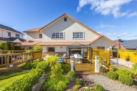 Photo of property in 41 Kirton Drive, Riverstone Terraces, Upper Hutt, 5018