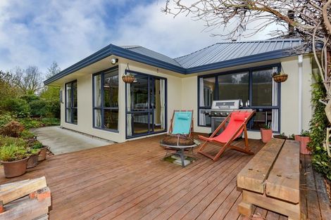 Photo of property in 34 Churchlea Place, Darfield, 7510