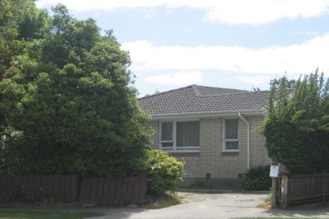 Photo of property in 21 Ian Place, Bishopdale, Christchurch, 8053