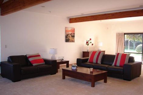 Photo of property in 22 Myrtle Drive, Omokoroa, 3114