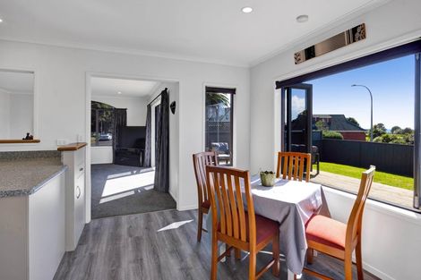 Photo of property in 32 Glasgow Street, Bell Block, New Plymouth, 4312