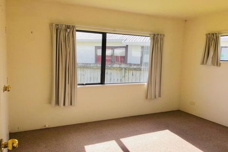 Photo of property in 1/29 Aeronautic Road, Takanini, 2112