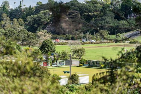 Photo of property in 10a Wilding Avenue, Northcote Point, Auckland, 0627