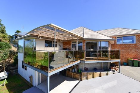 Photo of property in 21 Highgrove Drive, Grandview Heights, Hamilton, 3200