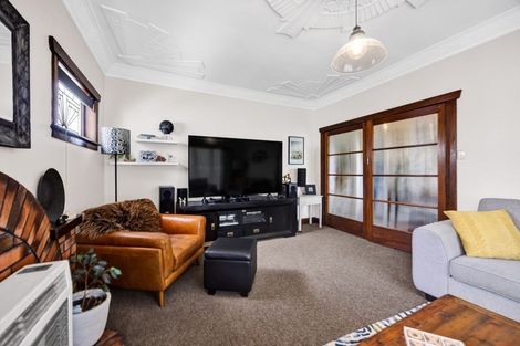 Photo of property in 7 Princes Street, Hawera, 4610