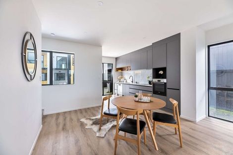 Photo of property in 30 Whakato Avenue, Kumeu, 0810