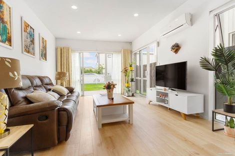 Photo of property in 6 Blackbird Lane, Hobsonville, Auckland, 0616